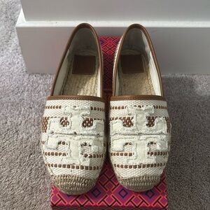 Tory Burch Shaw espadrille, light natural and tan- size 6.5, great condition